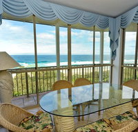 Whale Watch Resort Apartments - Accommodation Mount Tamborine