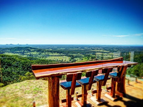 Worldsaway Retreat - Accommodation Mount Tamborine 0
