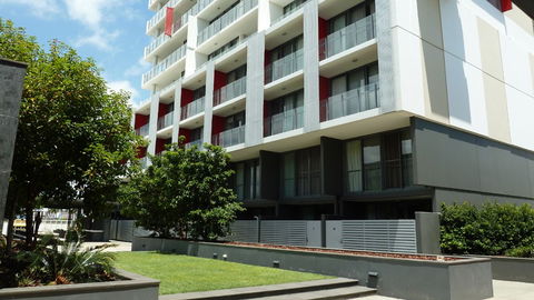 BEST WESTERN Islington Apartments - Accommodation Mount Tamborine 4