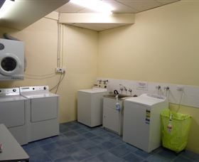 Mayfair Plaza Motel - Accommodation Mount Tamborine 4