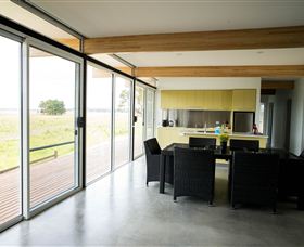 Pelican Point Sanctuary - Accommodation Mount Tamborine 1