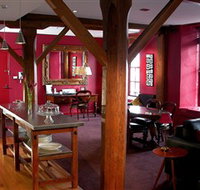 Sullivans Cove Apartments - Admiral's Suite - Accommodation Mount Tamborine