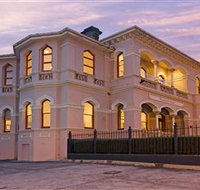 Roxburgh House Apartments - Accommodation Mount Tamborine