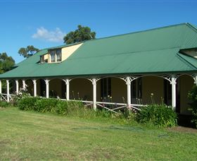 Cleburne - Accommodation Mount Tamborine 3