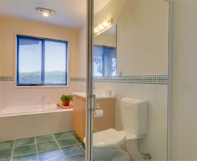 Carol's B&B - Accommodation Mount Tamborine 4