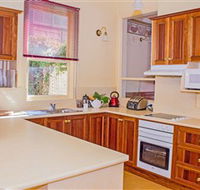 Duck House - The - Accommodation Mount Tamborine