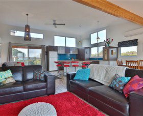 Seymour TAS Accommodation Mount Tamborine