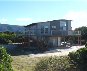 Seymour Waves - Accommodation Mount Tamborine 3