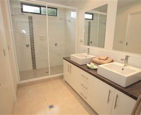 Ashley Gardens BIG4 Holiday Village - Aspen Parks - Accommodation Mount Tamborine 3