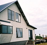 Sea View Cottages - Netherby Downs and A C View Cottage - Accommodation Mount Tamborine