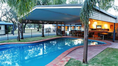 Deniliquin Golf Leisure Resort - Accommodation Mount Tamborine 1