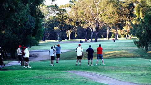 Deniliquin Golf Leisure Resort - Accommodation Mount Tamborine 5