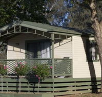 Painters Island Caravan Park - Accommodation Mount Tamborine