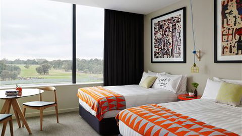 The Larwill Studio - Accommodation Mount Tamborine 1