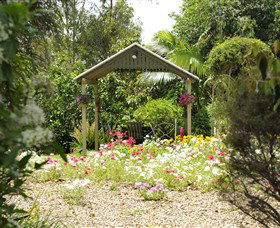 Mary Anns Cottage - Accommodation Mount Tamborine 3