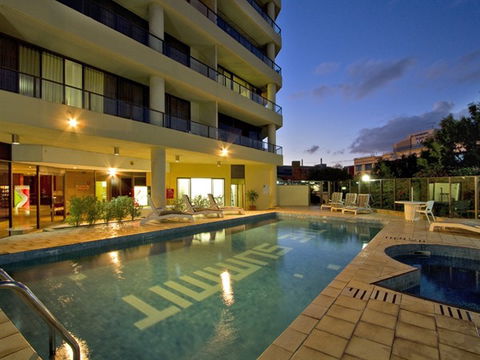 The Summit Apartments - Accommodation Mount Tamborine 4