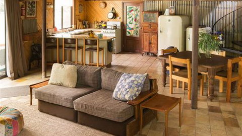 Schusters Lodge - Accommodation Mount Tamborine 1
