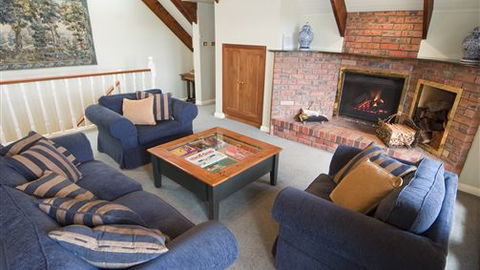 Lawson Lodge Country Estate - Accommodation Mount Tamborine 6