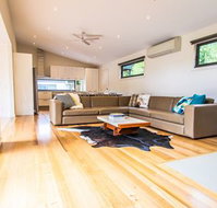 The BASE Luxury Villas - Accommodation Mount Tamborine