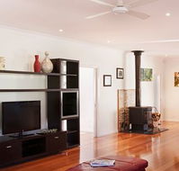 Lithgow Falls - Accommodation Mount Tamborine