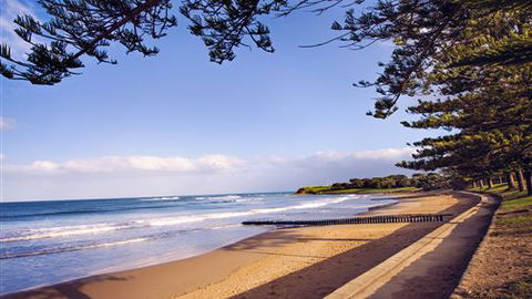 Front Beach Torquay Beach Houses - Accommodation Mount Tamborine 3