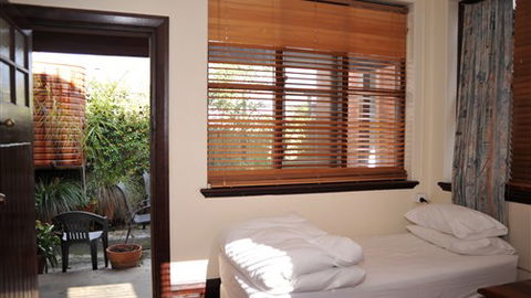 The Glen Bakery - Accommodation Mount Tamborine 4