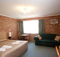 Allan Cunningham Motel and Old Wagon Restaurant - Accommodation Mount Tamborine