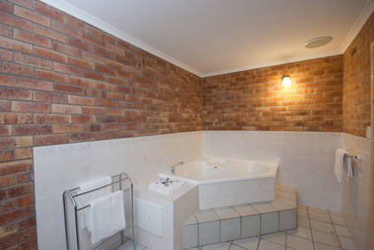 Allan Cunningham Motel And Old Wagon Restaurant - Accommodation Mount Tamborine 3