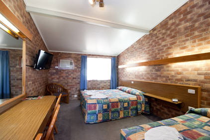 Allan Cunningham Motel And Old Wagon Restaurant - Accommodation Mount Tamborine 8