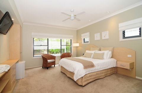 CeeSpray On Owen - Accommodation Mount Tamborine 0