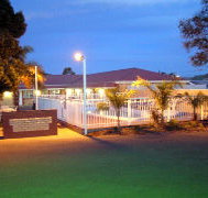 Charles Rasp Motor Inn - Accommodation Mount Tamborine
