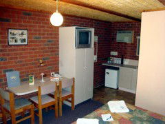 Foundry Palms Motel - Accommodation Mount Tamborine 3