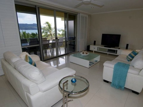Hamilton Island Private Apartment - Poinciana - Accommodation Mount Tamborine 1