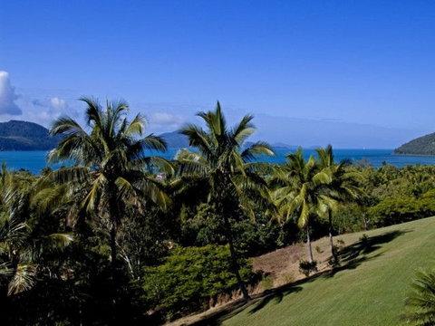 Hamilton Island Private Apartment - Poinciana - Accommodation Mount Tamborine 4