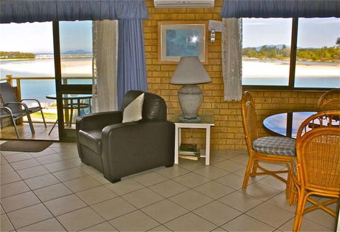 Marcel Towers Holiday Apartments - Accommodation Mount Tamborine 2
