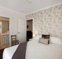 Mt Coolum Retreat 'A Bed  Breakfast' - Accommodation Mount Tamborine