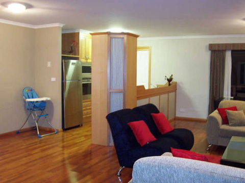 Redbill's Retreat - Accommodation Mount Tamborine 2