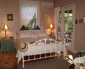 Springbank Bed & Breakfast Retreat - Accommodation Mount Tamborine 2