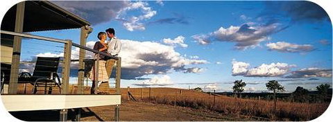 Scenic Rim View Cottages For Couples - Accommodation Mount Tamborine 1