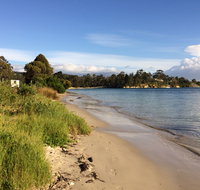 Snug Beach Cabin  Caravan Park - Accommodation Mount Tamborine