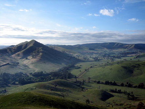 Strath Valley View B And B - Accommodation Mount Tamborine 4