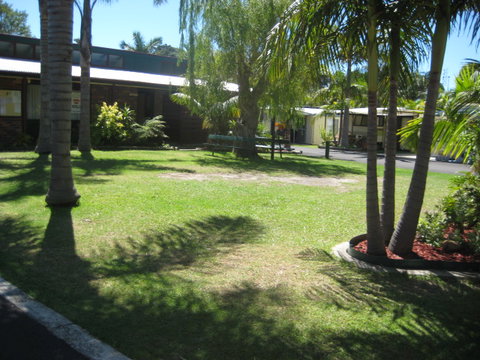 Sussex Palms Holiday Park - Accommodation Mount Tamborine 0