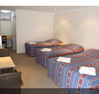 Tenterfield Tavern  Motor Inn - Accommodation Mount Tamborine