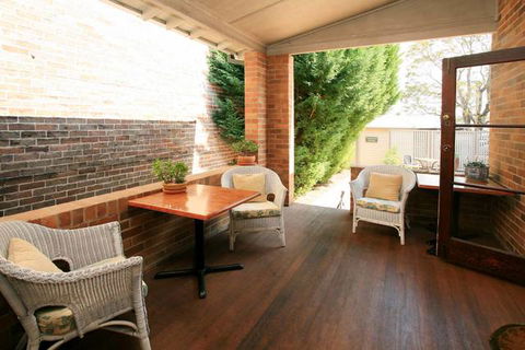 The Bank Guesthouse - Accommodation Mount Tamborine 7