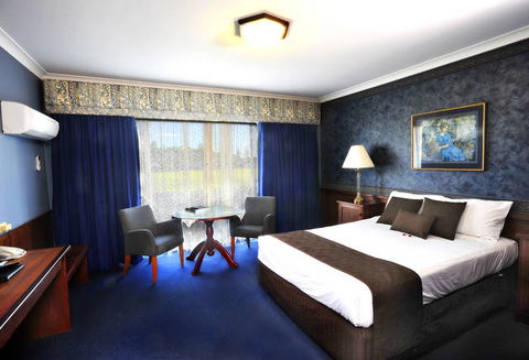 The Clifton Motel And Grittleton Lodge - Accommodation Mount Tamborine 3