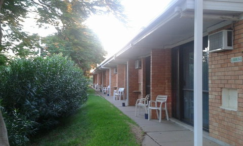 Jumbuck Motel Longreach - Accommodation Mount Tamborine 0