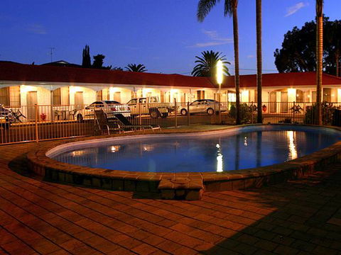 Tuncurry Beach Motel - Accommodation Mount Tamborine 0