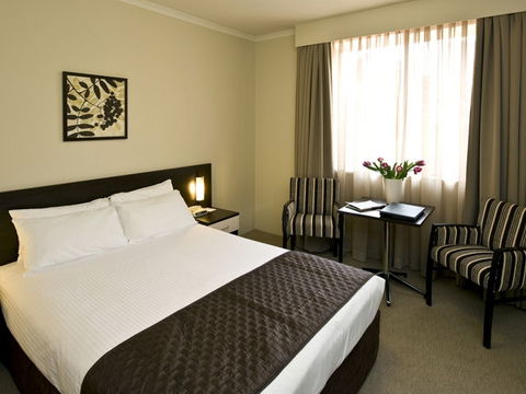 Wesley Lodge - Accommodation Mount Tamborine 0