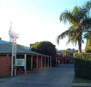 Yambil Inn Motel - Accommodation Mount Tamborine