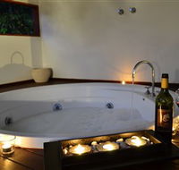 Hidden Valley Forest Retreat - Accommodation Mount Tamborine